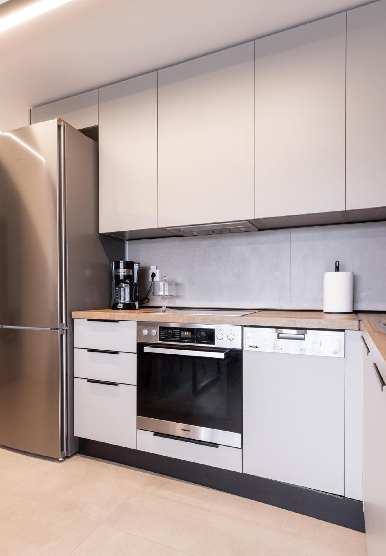 Cozy Apartment In Kalamaria, Saloniki Zewnętrze zdjęcie